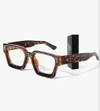 Load image into Gallery viewer, Vintage Preppy Eyewear