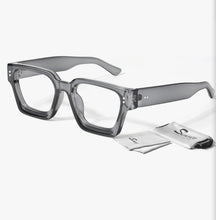 Load image into Gallery viewer, Vintage Preppy Eyewear