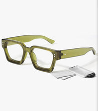 Load image into Gallery viewer, Vintage Preppy Eyewear