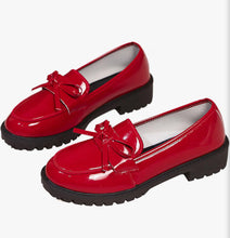 Load image into Gallery viewer, Loafers
