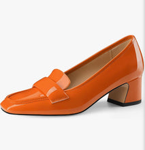 Load image into Gallery viewer, Chunky Heel Penny Loafers