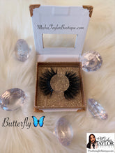 Load image into Gallery viewer, Mesha Taylor Boutique’s High Quality “Wispy” Mink Lashes